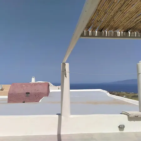 The Sunny Winehouse Apartman